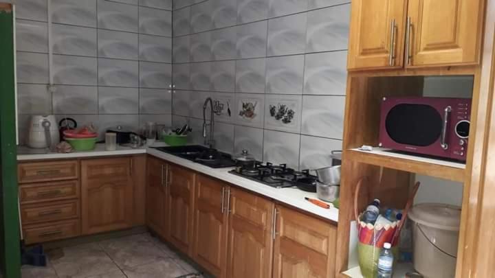 Auberge bouloulou Boueni Extérieur photo